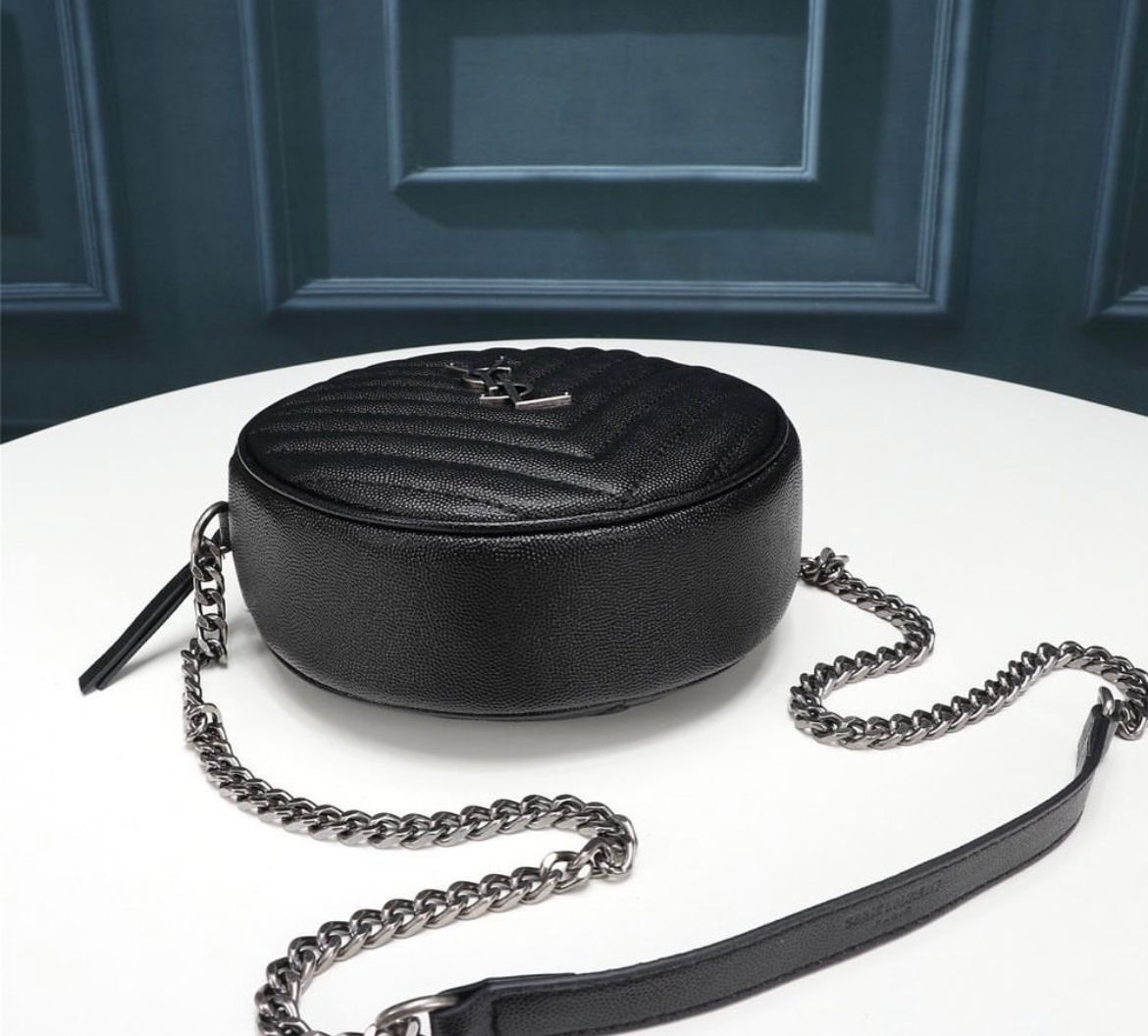 YSL CAMERA BAG VINYLE TONDA IN PELLE BLACK