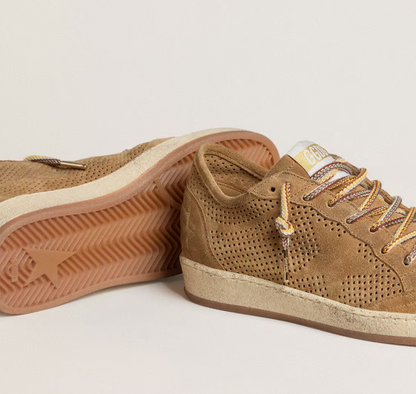 Ball Star Donna con tomaia forata in suede color tabacco e stella ton sur ton