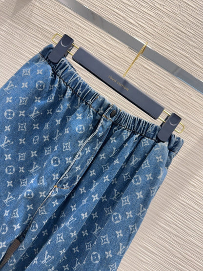 LV 25 Both Muscular Soft Denim Pants Blue Cotton