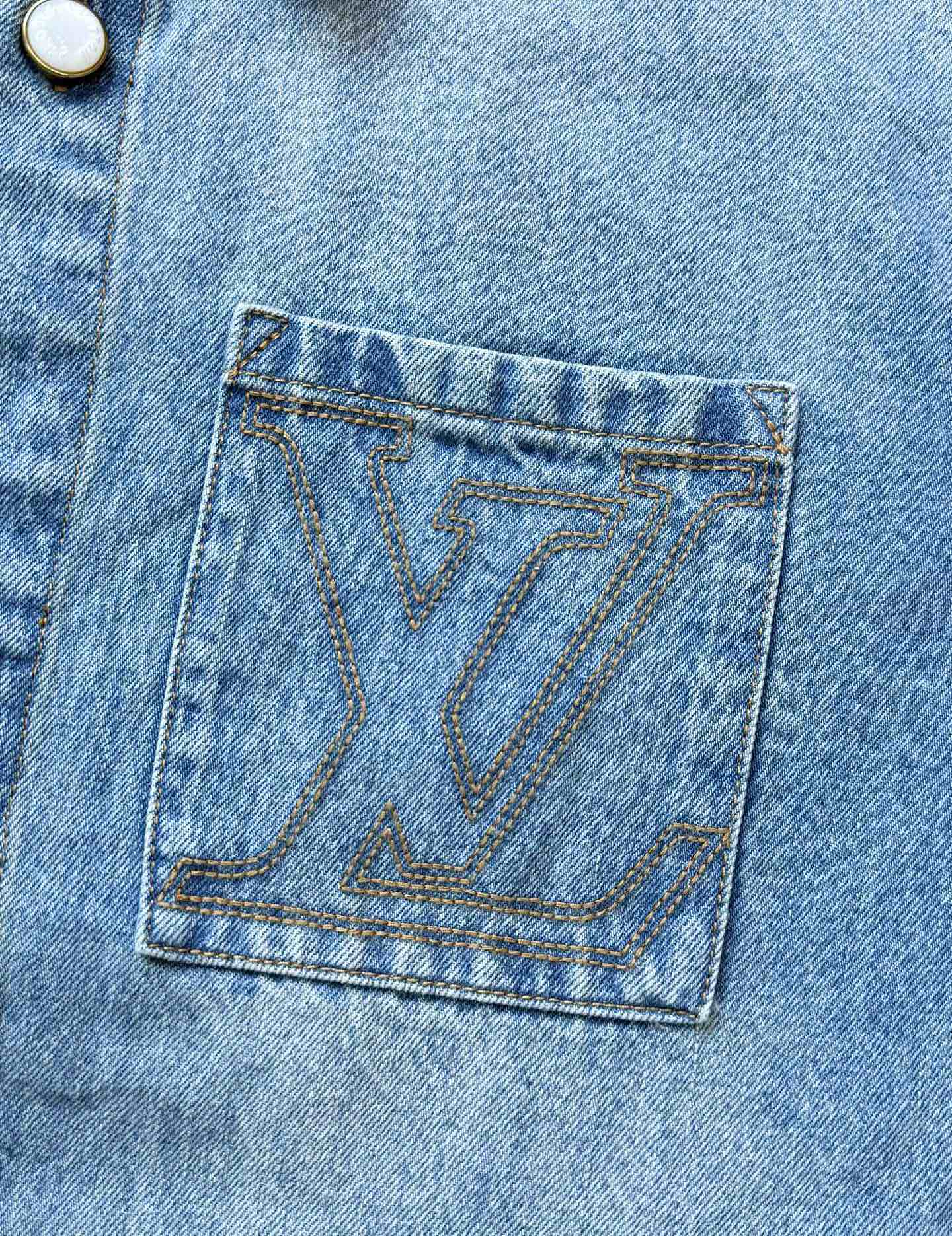 LV 25 Denim Pocket Embroidered Short Sleeve Shirt Blue Cotton