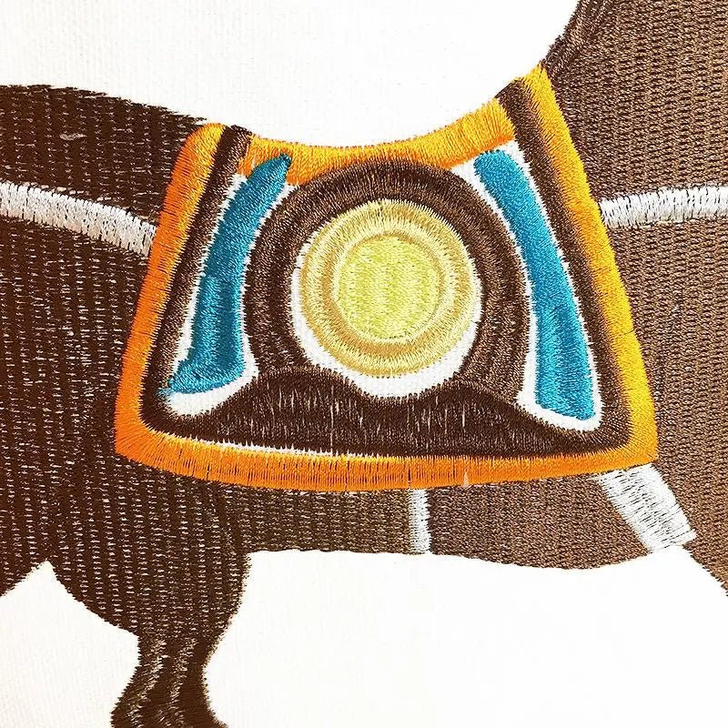 Copricuscini con cavallo ricamato